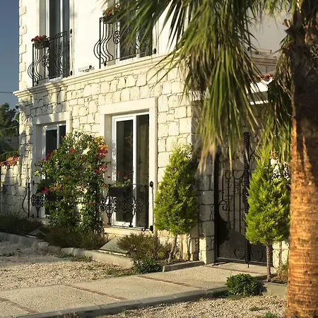 Ξενοδοχείο Vodina 2*