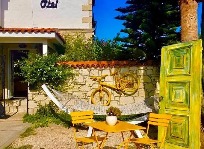 Отель Vodina Алачати