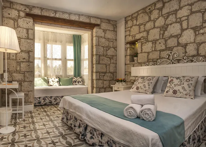 Отель Vodina Алачати