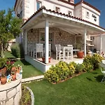 Vodina Ξενοδοχείο 2*