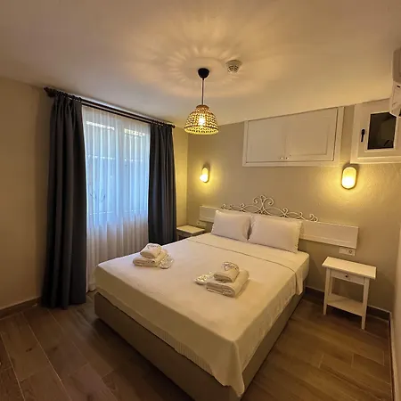 Vodina Hotel