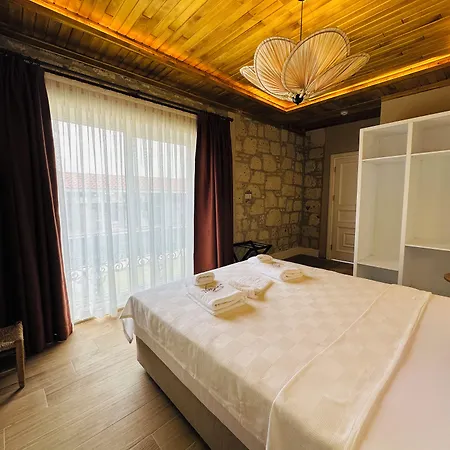 Vodina Hotel 2*